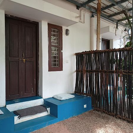 Hostel Calaila Varkala Exteriér fotografie