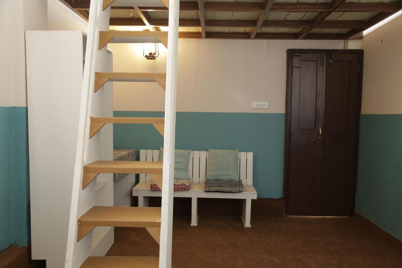 Hostel Calaila Varkala Exteriér fotografie